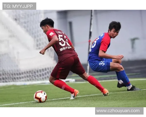 重庆羽毛球队在邀请赛中以79分稳居积分榜首位展现强劲实力